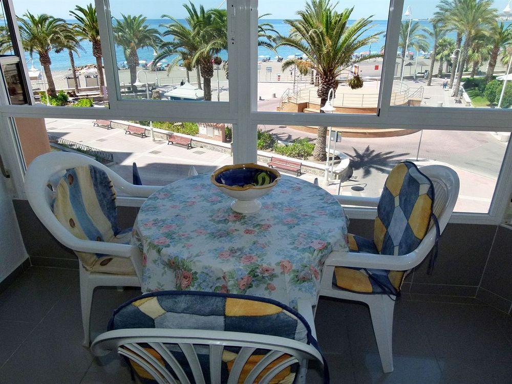 Apartamentos Intercentro Torrox-Costa المظهر الخارجي الصورة