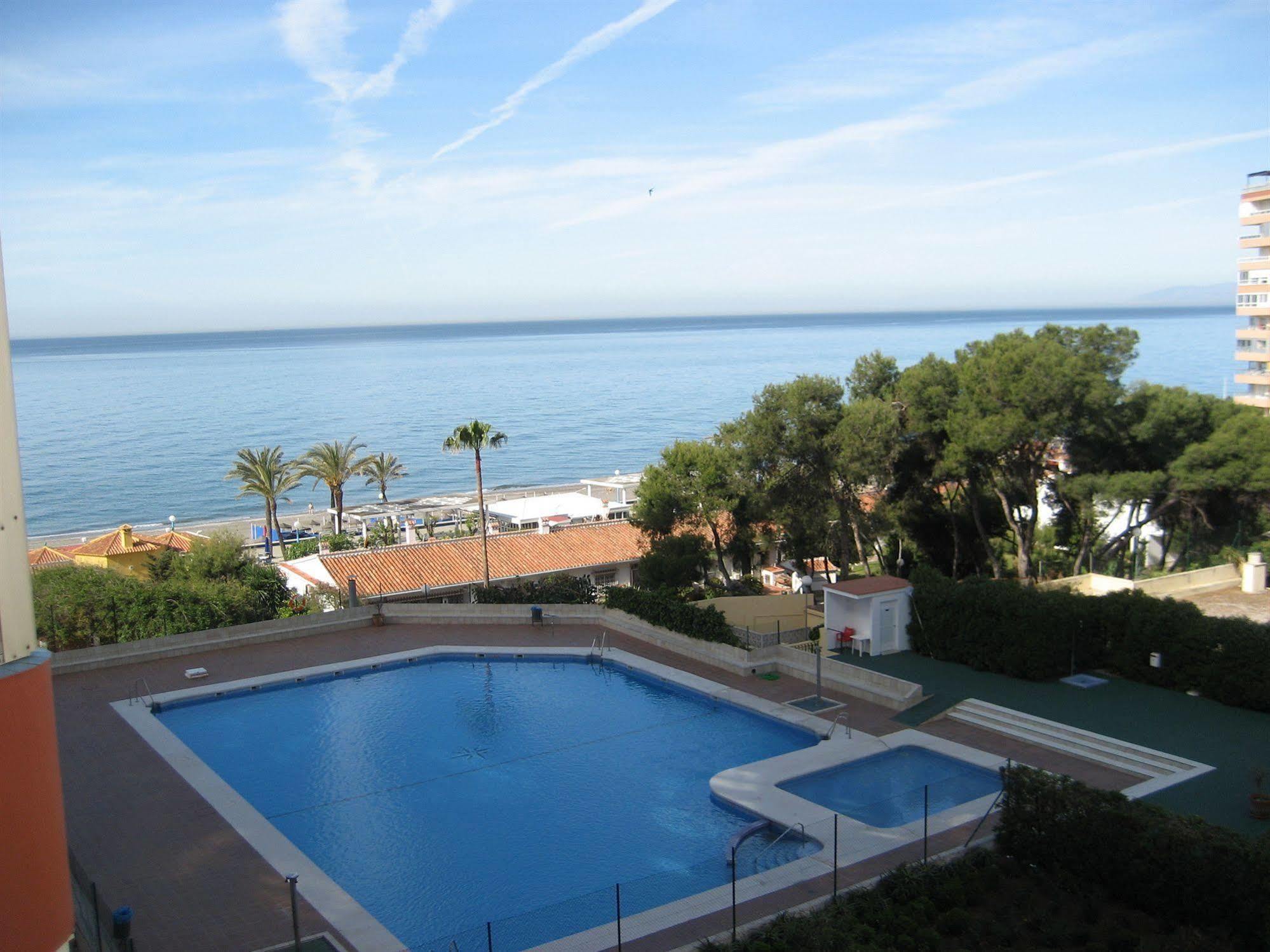 Apartamentos Intercentro Torrox-Costa المظهر الخارجي الصورة
